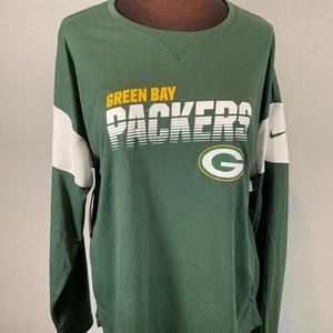NWT Nike Women’s Green Bay T-Shirt XS & Small only